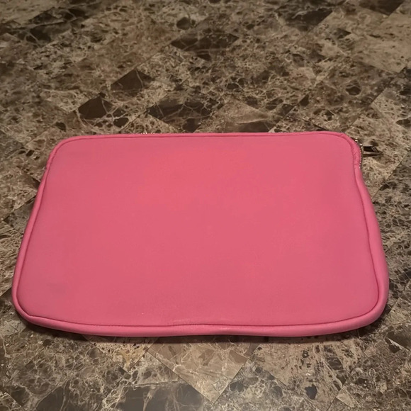 13in Lightly Used Princess Polly Graphic Laptop Case - Picture 3 of 8